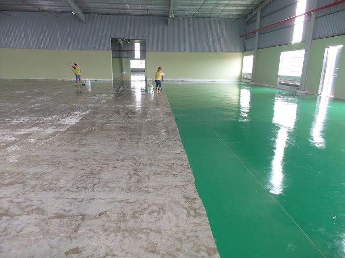 Thi công sơn epoxy hệ lăn roller 